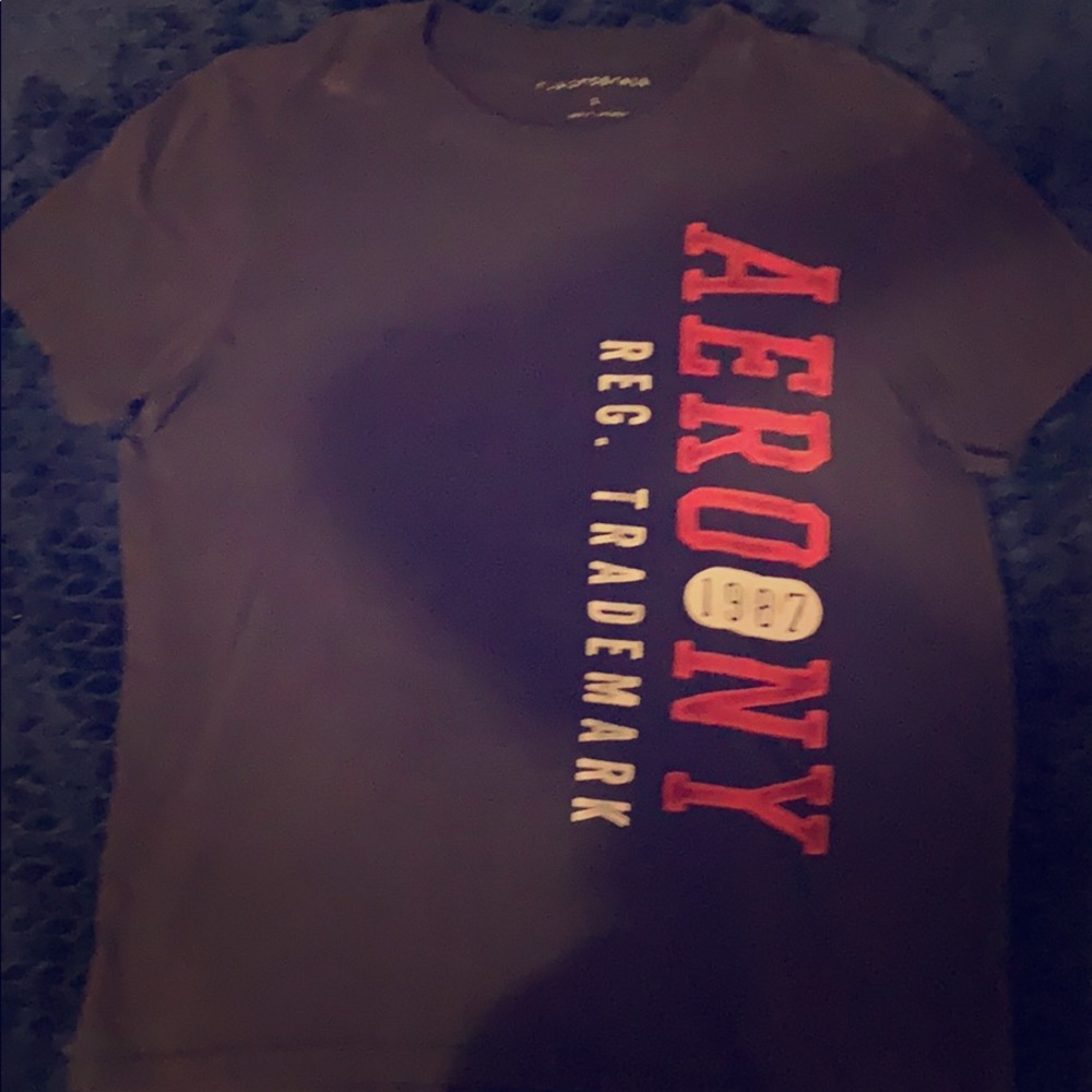 Men’s black are shirt